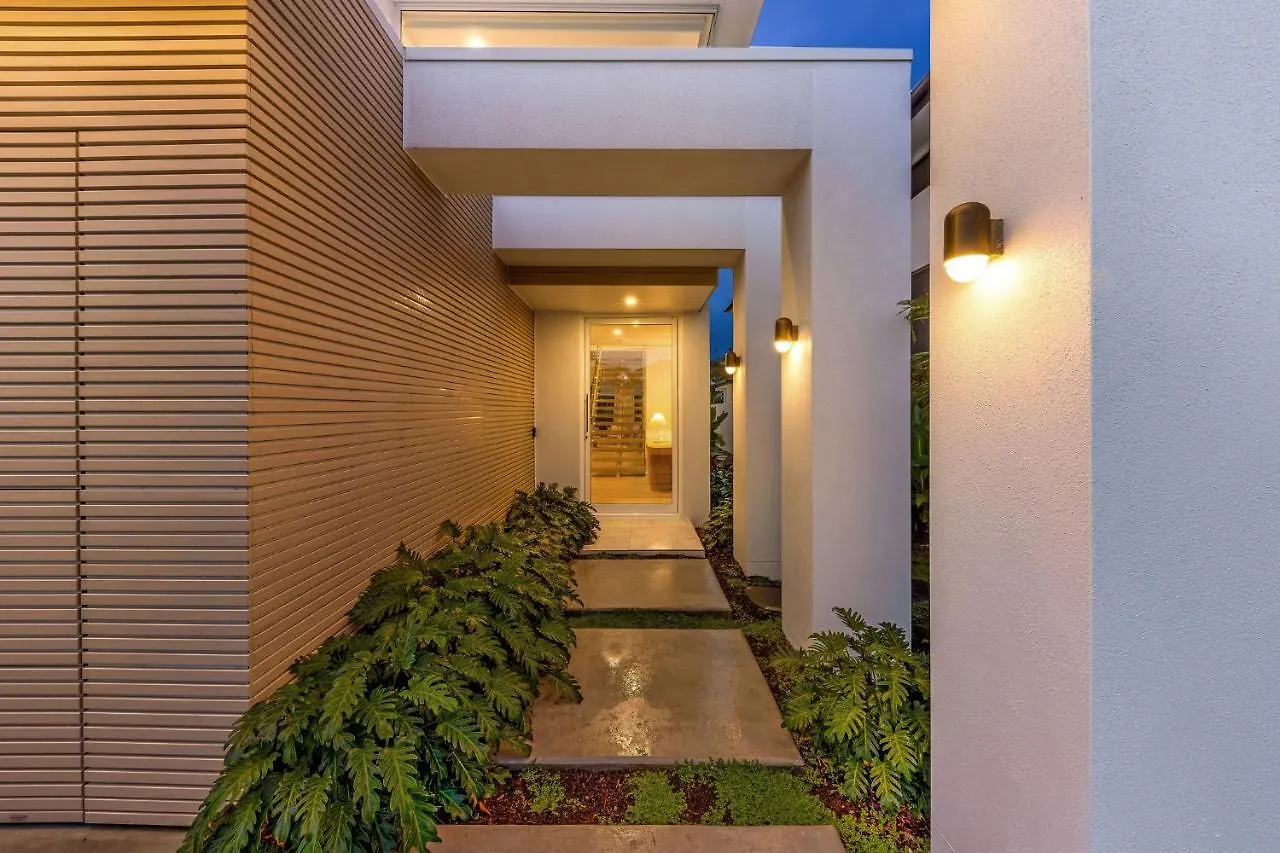 Beachside, Luxury Resort Living Yaroomba Australia