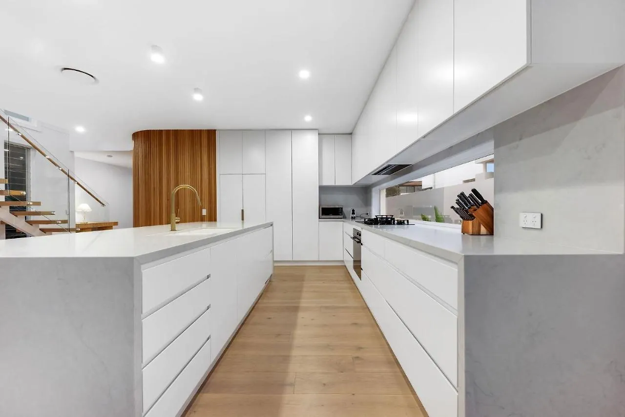 Beachside, Luxury Resort Living Yaroomba